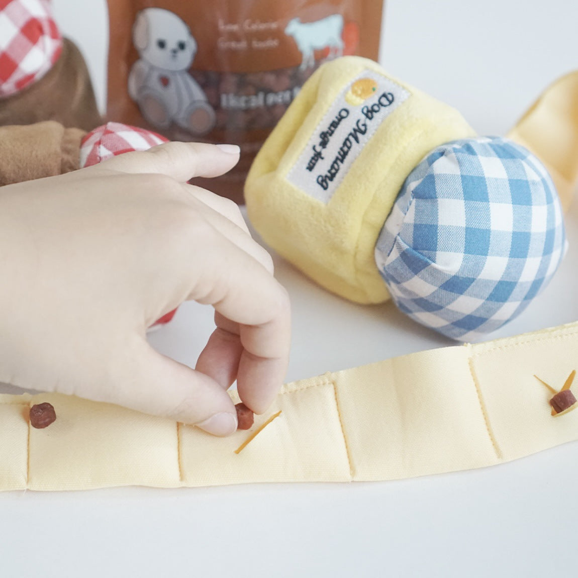 🍓🍊 Jam Dog Sniff Toy
