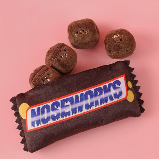 🍫 Chunky Chocolate Bar Sniff Toy